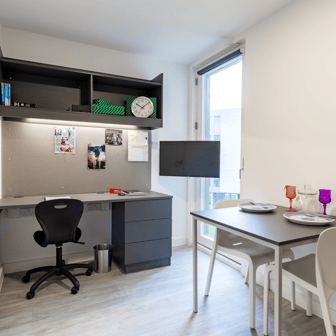 Gold Studio - Image 2